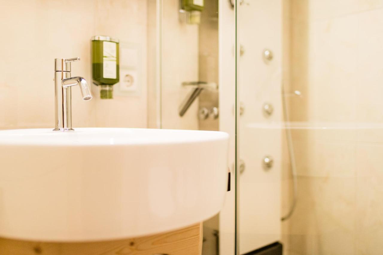 Standard Double Room,1185138751:JPEG