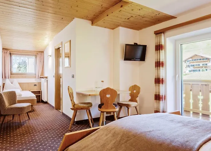 Bed and Breakfast Garni Charlotte Selva di Val Gardena